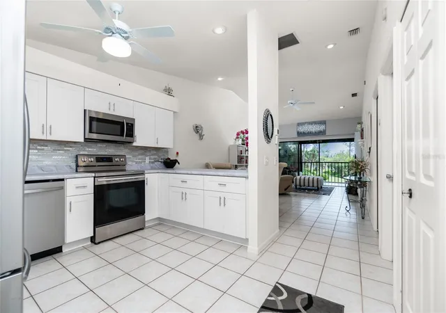 Photo 3 of Condo for sale at 4260 Placida Rd #9B, Englewood, FL 34224 | MLS# D6148986 | Listing updated on 2026-10-05