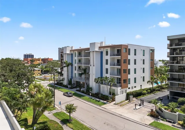 Photo 1 of Condo for sale at 711 S Palm Ave #302, Sarasota, FL 34236 | MLS# A4707940 | Listing updated on 2026-10-02