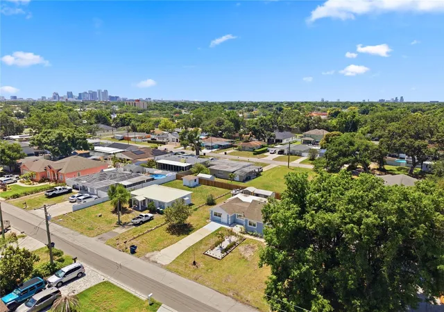 Photo 25 of Multi family home for sale at 3144 W Cordelia St, TAMPA, FL 33607 | MLS# TB8553516 | Listing updated on 2026-10-05