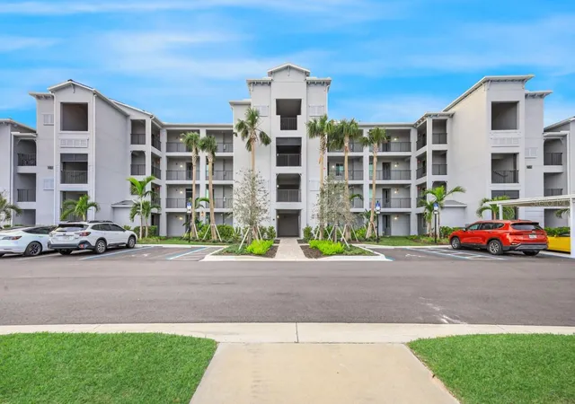 Condo for sale at 14051 Heritage Landing Blvd #542, PUNTA GORDA, FL 33955 | MLS# C7531392