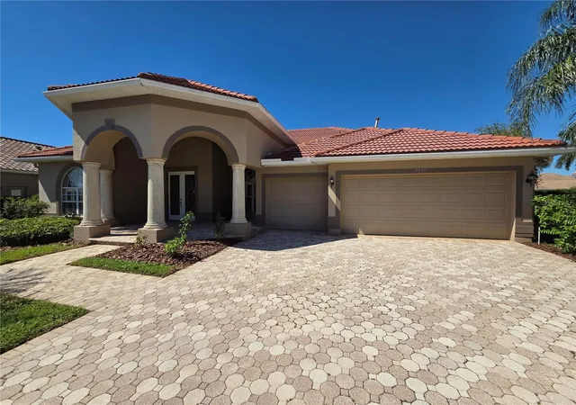 Photo 1 of Single family home for sale at 7531 Camden Harbour Dr, Bradenton, FL 34212 | MLS# O6446128 | Listing updated on 2026-10-04
