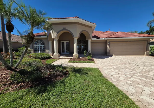 Photo 2 of Single family home for sale at 7531 Camden Harbour Dr, Bradenton, FL 34212 | MLS# O6446128 | Listing updated on 2026-10-04