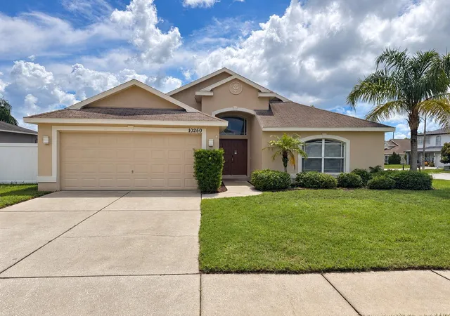 Photo 1 of Single family home for sale at 10250 Peoples Loop, Port Richey, FL 34668 | MLS# O6446129 | Listing updated on 2026-10-02