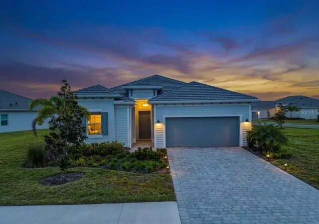 Photo 1 of Single family home for sale at 12850 Tulum Loop, Venice, FL 34293 | MLS# C7531395 | Listing updated on 2026-10-04