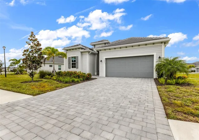 Photo 2 of Single family home for sale at 12850 Tulum Loop, Venice, FL 34293 | MLS# C7531395 | Listing updated on 2026-10-04