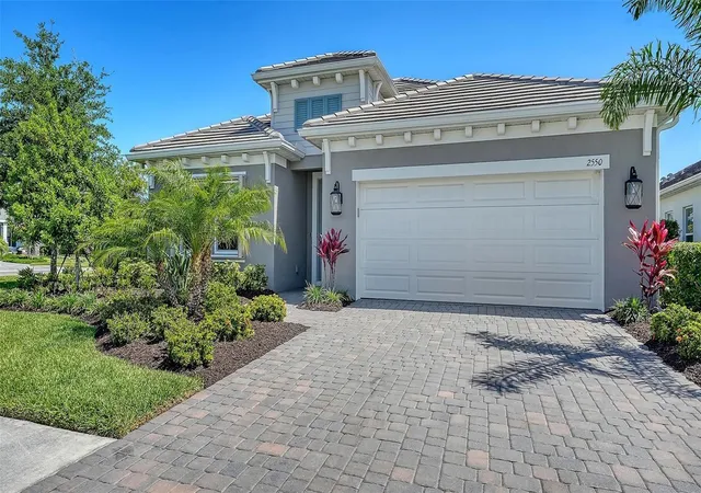 Single family home for sale at 2550 Wild Cherry Path, SARASOTA, FL 34240 | MLS# A4707955