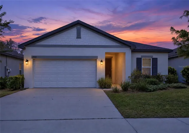 Photo 2 of Single family home for sale at 2008 Buckhanon Trl, Deland, FL 32720 | MLS# O6446140 | Listing updated on 2026-10-04