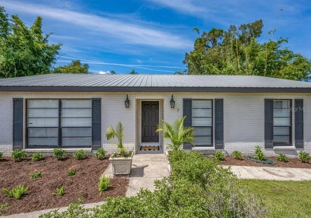 Photo 4 of Single family home for sale at 2223 Arch Mcdonald Dr, Dover, FL 33527 | MLS# TB8553546 | Listing updated on 2026-10-03