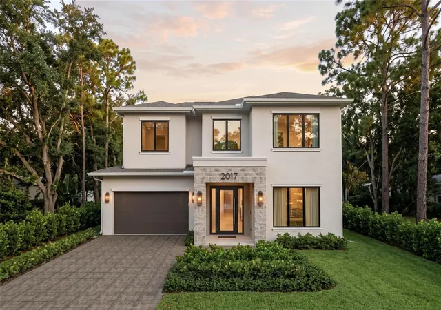 Photo 1 of Single family home for sale at 2017 Gale St, Orlando, FL 32803 | MLS# O6446143 | Listing updated on 2026-10-07