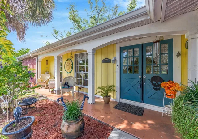 Photo 1 of Single family home for sale at 1202 Royal Oak Dr, Dunedin, FL 34698 | MLS# TB8553560 | Listing updated on 2026-10-08