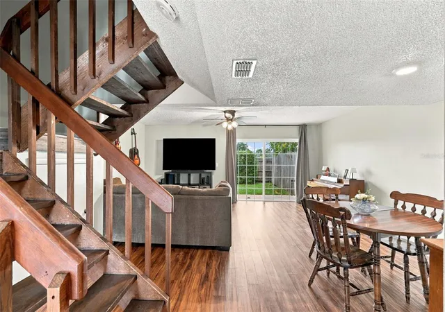 Photo 3 of Townhouse for sale at 1514 Chateaux De Ville Ct, Clearwater, FL 33764 | MLS# TB8553563 | Listing updated on 2026-10-02