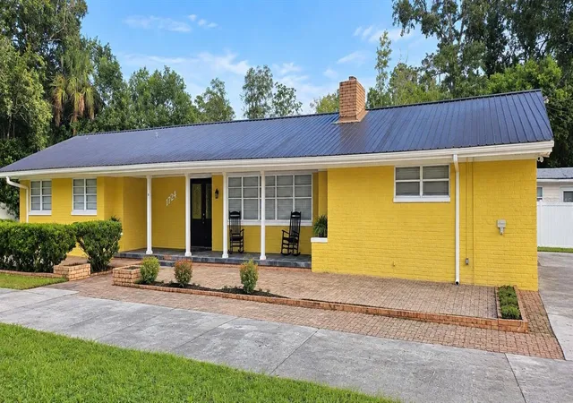 Photo 2 of Multi family home for sale at 1724 Helena St, Jacksonville, FL 32208 | MLS# FC321800 | Listing updated on 2026-10-01