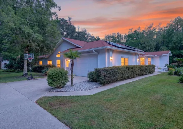 Photo 2 of Single family home for sale at 549 W National St, Hernando, FL 34442 | MLS# OM733159 | Listing updated on 2026-10-05