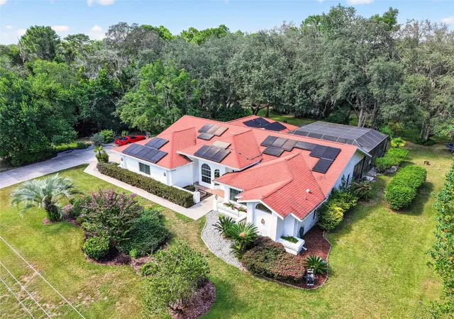Photo 3 of Single family home for sale at 549 W National St, Hernando, FL 34442 | MLS# OM733159 | Listing updated on 2026-10-05