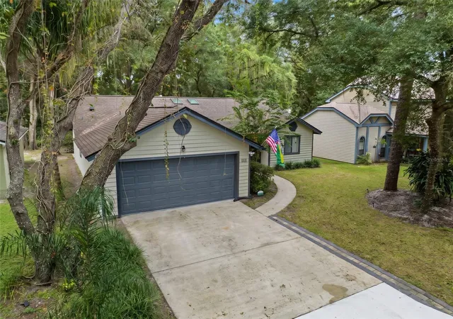 Photo 3 of Single family home for sale at 893 E Timberland Trl, Altamonte Springs, FL 32714 | MLS# O6446158 | Listing updated on 2026-10-02