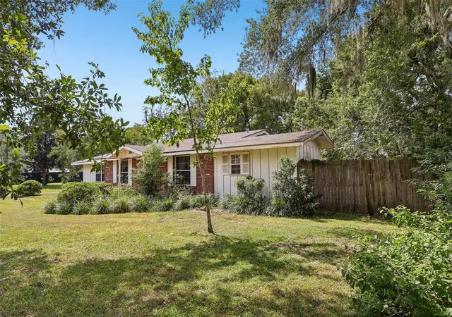 Photo 1 of Single family home for sale at 206 SE 28th Avenue, Ocala, FL 34471 | MLS# O6446161 | Listing updated on 2026-10-06