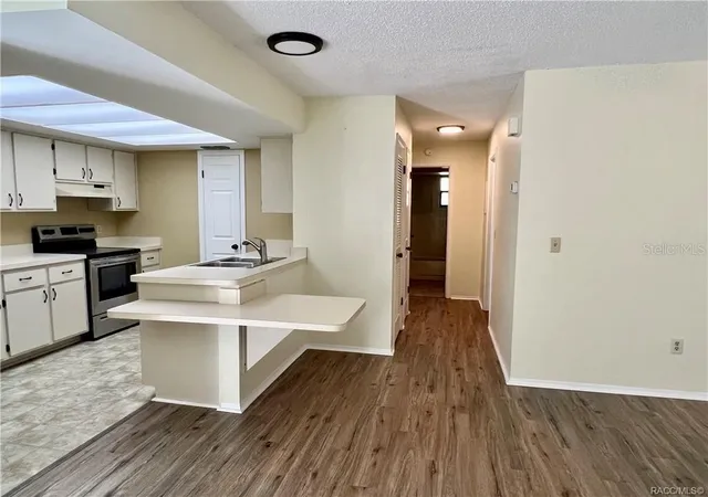Photo 3 of House for sale at 8071 W Homosassa Trl, Homosassa, FL 34448 | MLS# OM733162 | Listing updated on 2026-10-05
