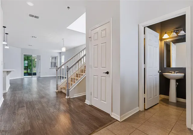 Photo 2 of Single family home for sale at 4721 Grassendale Ter, Sanford, FL 32771 | MLS# O6446163 | Listing updated on 2026-10-01