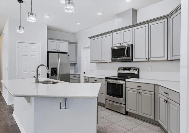 Photo 4 of Single family home for sale at 4721 Grassendale Ter, Sanford, FL 32771 | MLS# O6446163 | Listing updated on 2026-10-01