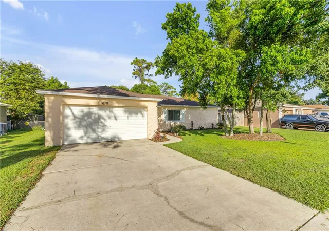 Photo 2 of Single family home for sale at 3919 Janie Ct, Orlando, FL 32822 | MLS# NS1089392 | Listing updated on 2026-10-07