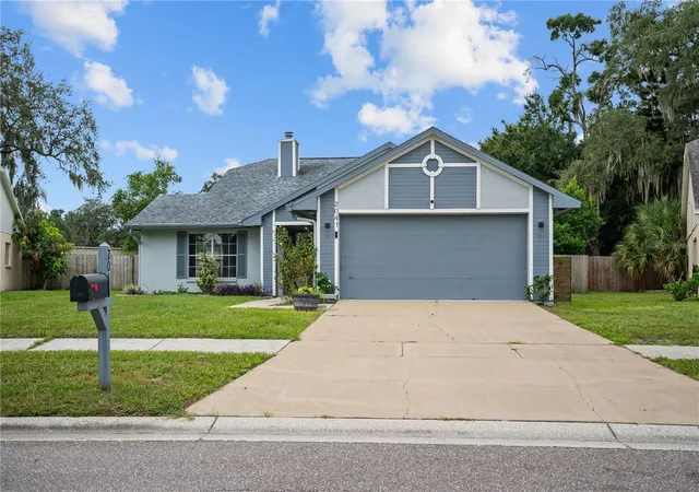 Photo 1 of Single family home for sale at 2041 Shadow Pine Dr, Brandon, FL 33511 | MLS# TB8553581 | Listing updated on 2026-10-20