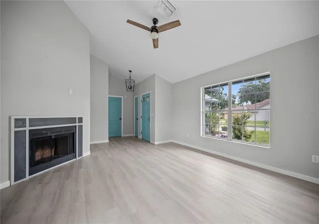 Photo 2 of Single family home for sale at 2041 Shadow Pine Dr, Brandon, FL 33511 | MLS# TB8553581 | Listing updated on 2026-10-20