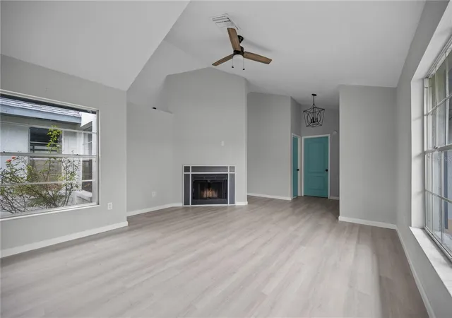 Photo 3 of Single family home for sale at 2041 Shadow Pine Dr, Brandon, FL 33511 | MLS# TB8553581 | Listing updated on 2026-10-20