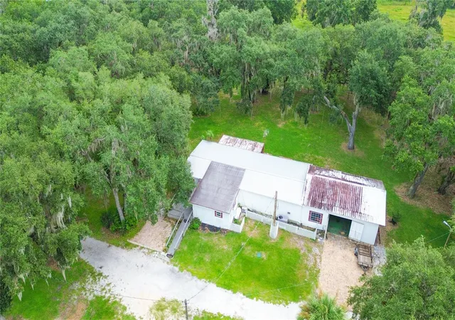 Manufactured home for sale at 2900 Tiger Lake Rd, LAKE WALES, FL 33898 | MLS# K4903827