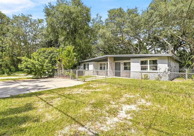 Listing Photo 4 - Condo for sale in building located at 1408 E 140th Ave, TAMPA, FL 33613