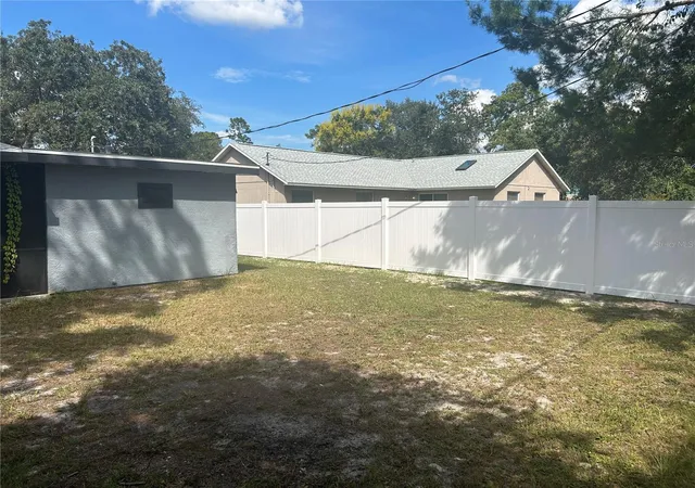 Photo 4 of Single family home for sale at 3181 Sardinia Ter, Deltona, FL 32738 | MLS# V4951591 | Listing updated on 2026-10-01