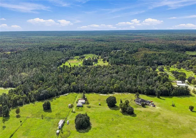Photo 4 of Land for sale at Tbd SE Cr 337, Dunnellon, FL 34431 | MLS# OM733165 | Listing updated on 2026-10-09