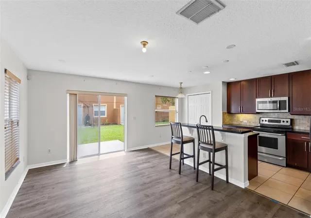 Photo 4 of Townhouse for sale at 4231 Trident Point, Oviedo, FL 32765 | MLS# O6446176 | Listing updated on 2026-10-07