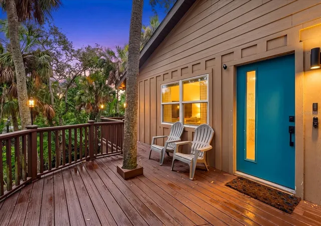 Photo 2 of Single family home for sale at 3376 S Seclusion Dr, Sarasota, FL 34239 | MLS# A4707976 | Listing updated on 2026-10-30