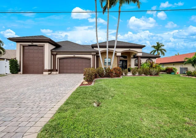 Photo 1 of Single family home for sale at 2047 Se 28th Terrace, Cape Coral, FL 33904 | MLS# TB8553605 | Listing updated on 2026-10-01