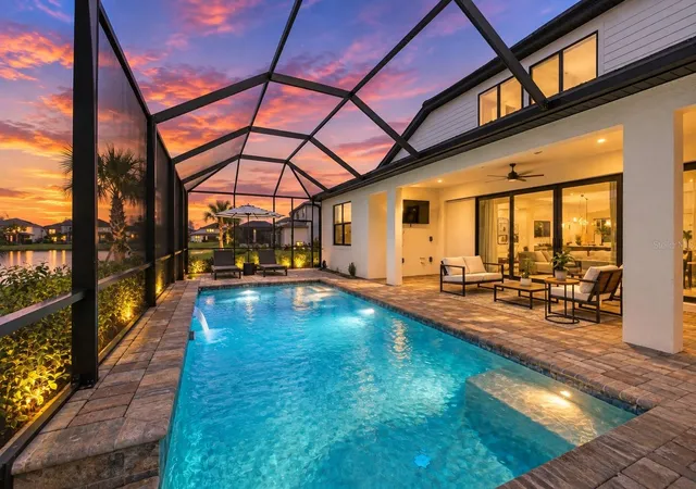 Photo 2 of Single family home for sale at 5839 Silverside Pine Ct, Bradenton, FL 34211 | MLS# A4707978 | Listing updated on 2026-10-01
