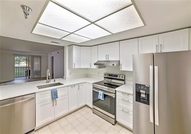 Photo 3 of Condo for sale at 6304 Pointe W Blvd #A102, Bradenton, FL 34209 | MLS# A4707979 | Listing updated on 2026-10-04