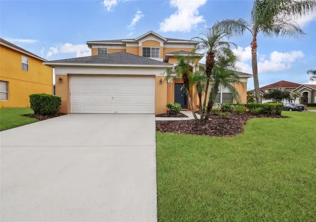 Photo 4 of Single family home for sale at 161 Hideaway Beach Ln, Kissimmee, FL 34746 | MLS# S5158583 | Listing updated on 2026-10-07