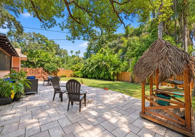 Photo 2 of Single family home for sale at 1725 San Mateo Dr, Dunedin, FL 34698 | MLS# TB8553625 | Listing updated on 2026-10-08