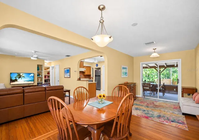Photo 4 of Single family home for sale at 1725 San Mateo Dr, Dunedin, FL 34698 | MLS# TB8553625 | Listing updated on 2026-10-08
