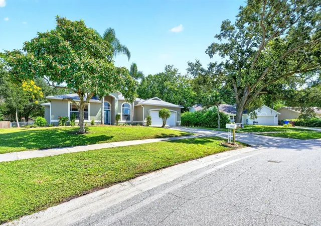 Photo 1 of Single family home for sale at 1648 Cypress Woods Cir, Saint Cloud, FL 34772 | MLS# O6446190 | Listing updated on 2026-10-07