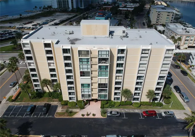 Condo for sale at 800 S Gulfview Blvd #508, Clearwater Beach, FL 33767 | MLS# A4707985