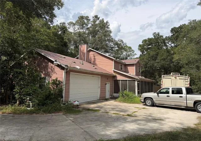 Photo 2 of House for sale at 875 NW 70 Terrace, Ocala, FL 34482 | MLS# OM733173 | Listing updated on 2026-10-01