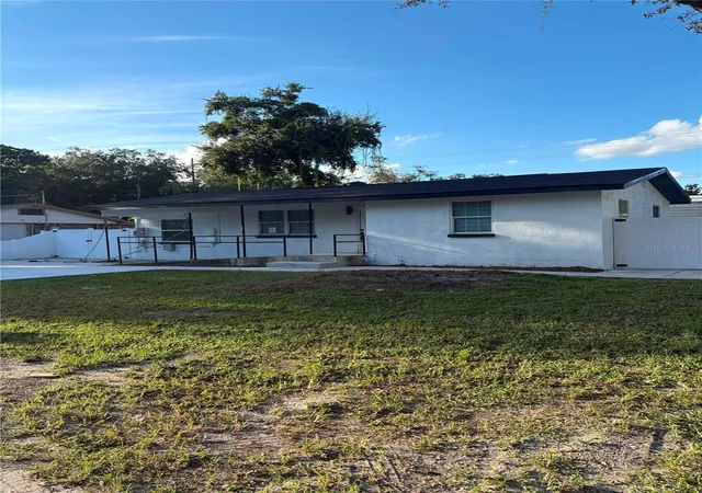 Photo 4 of Single family home for sale at 122 E 130th Avenue, Tampa, FL 33612 | MLS# TB8553636 | Listing updated on 2026-10-01