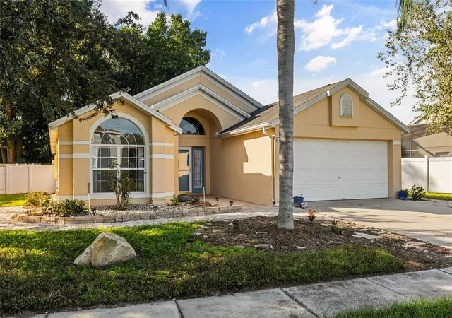 Photo 2 of Single family home for sale at 2799 Snow Goose Ln, Lake Mary, FL 32746 | MLS# O6446202 | Listing updated on 2026-10-07