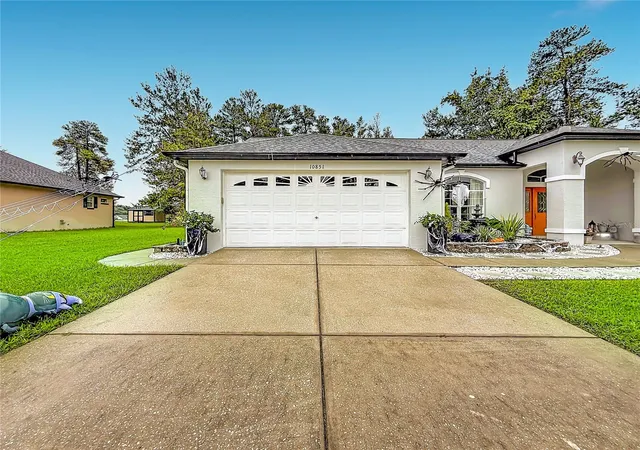 Photo 3 of Single family home for sale at 10851 Sw 53rd Circle, Ocala, FL 34476 | MLS# G5118463 | Listing updated on 2026-10-08