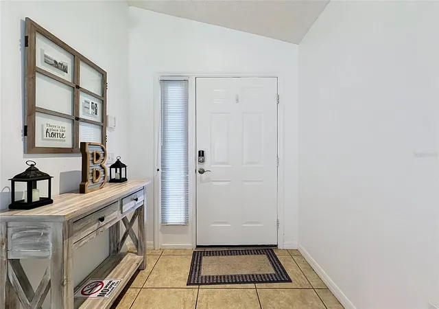 Photo 3 of Single family home for sale at 3029 Barbados Ln, Haines City, FL 33844 | MLS# S5158591 | Listing updated on 2026-10-08