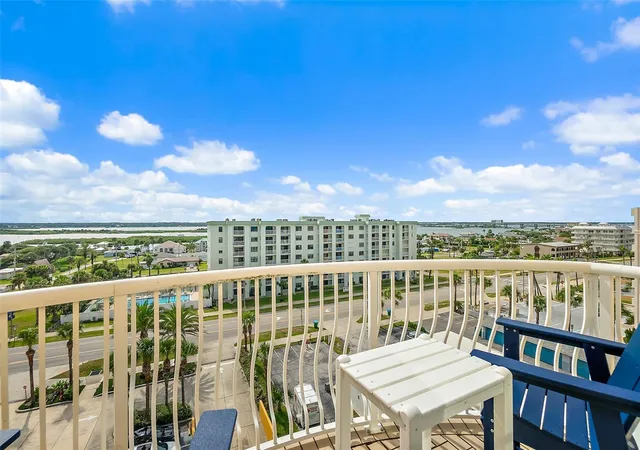 Photo 4 of Condo for sale at 3811 S Atlantic Ave #701, Daytona Beach, FL 32118 | MLS# V4951593 | Listing updated on 2026-10-08