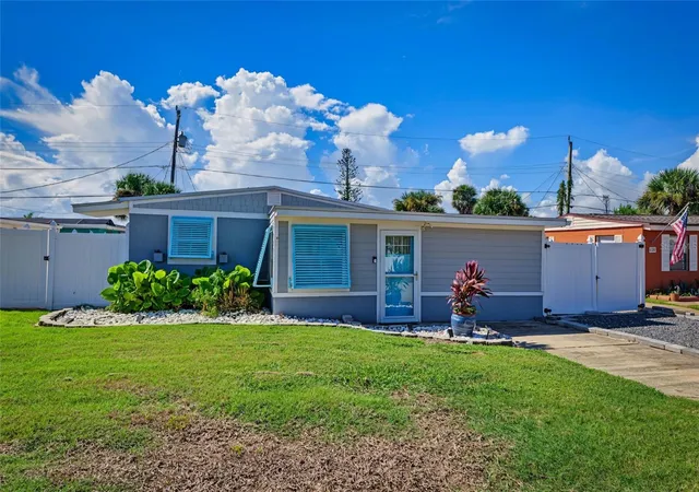 Photo 1 of Single family home for sale at 118 Roberta Rd, Ormond Beach, FL 32176 | MLS# O6446217 | Listing updated on 2026-10-01