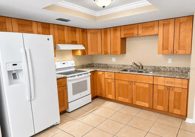 Photo 3 of Single family home for sale at 2821 Eagle Run Cir S, Clearwater, FL 33760 | MLS# TB8553663 | Listing updated on 2026-10-02