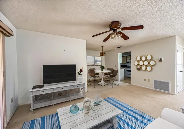 Photo 2 of Condo for sale at 4205 34th Avenue Dr W, Bradenton, FL 34205 | MLS# A4707991 | Listing updated on 2026-10-06